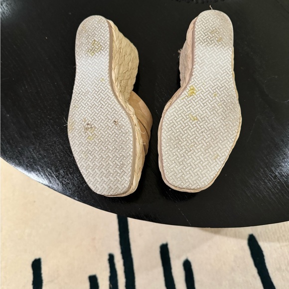 Vince Gilian Suede Wedge Sandal with added rubber soles. Very good condition. - Picture 6 of 12